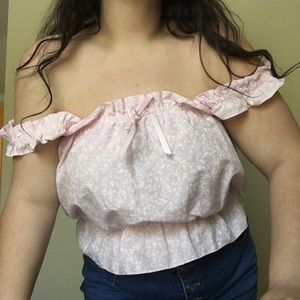 Vintage Off-the-Shoulder Pink Floral Cinched Top